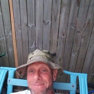 Meet your Posher, Elijah